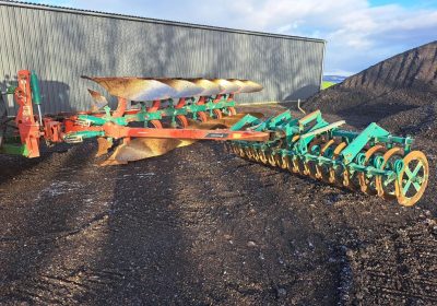Kverneland EG 100 – 300 6 Furrow Plough